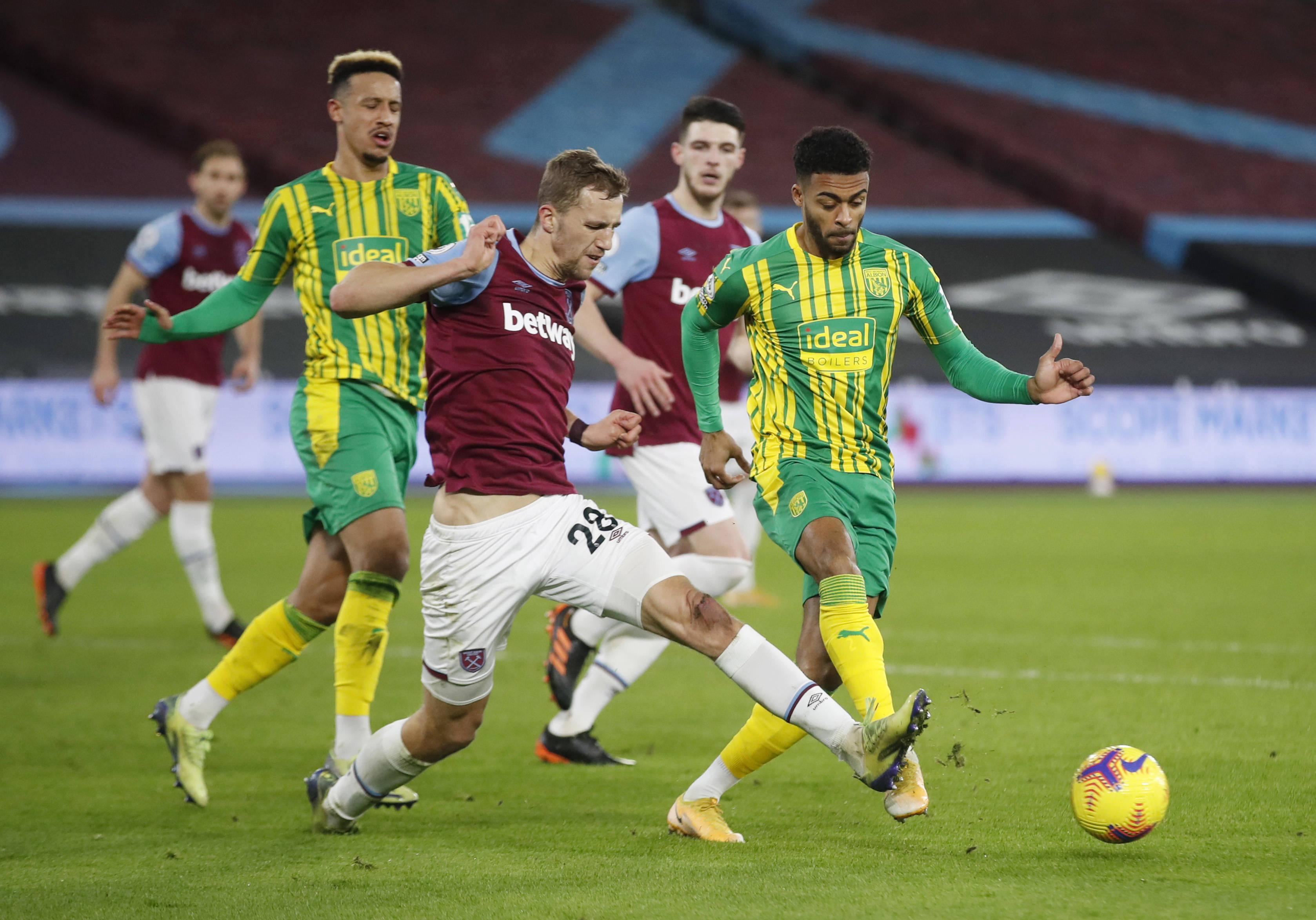 后防线的健 后防线的健